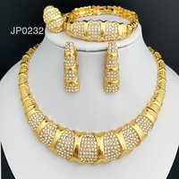 Ensemble de bijoux de Dubaï pour femme, plaqué or 18 carats, collier de luxe, boucles d'oreilles, bracelet et bague, fête de mariage, tendance 1
